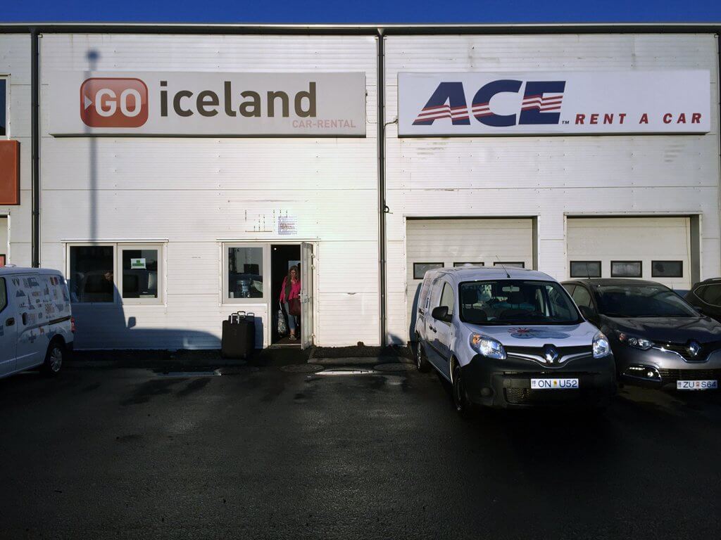 Icelandic Crappy Car Rentals - travel mishaps begin