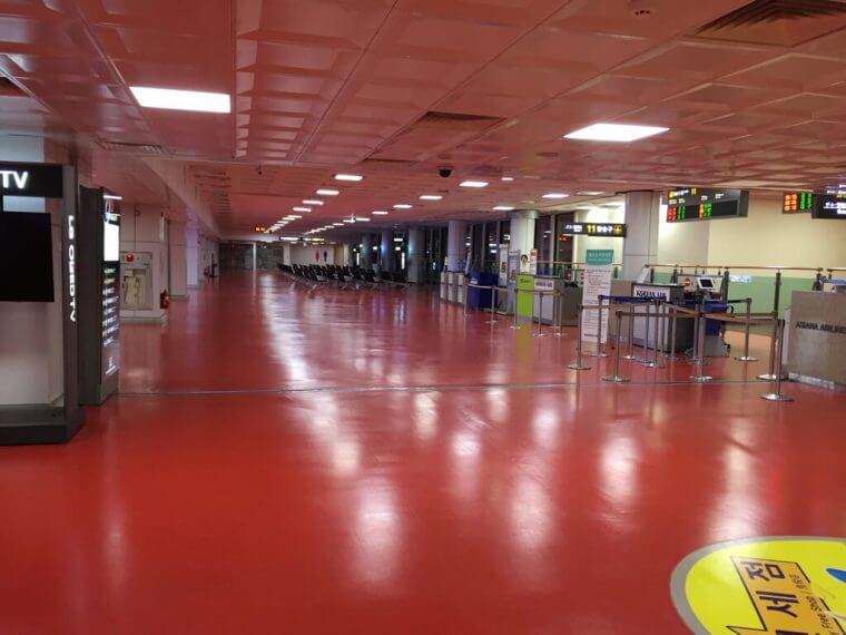 Quiet Korean Airport Jeju